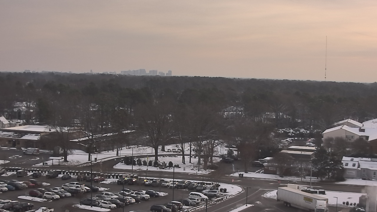 Thumbnail for current weather camera view from Chippenham Hospital in Richmond, Virginia