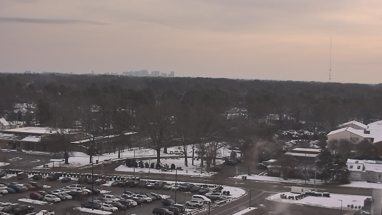 Thumbnail for current weather camera view from Chippenham Hospital in Richmond, Virginia
