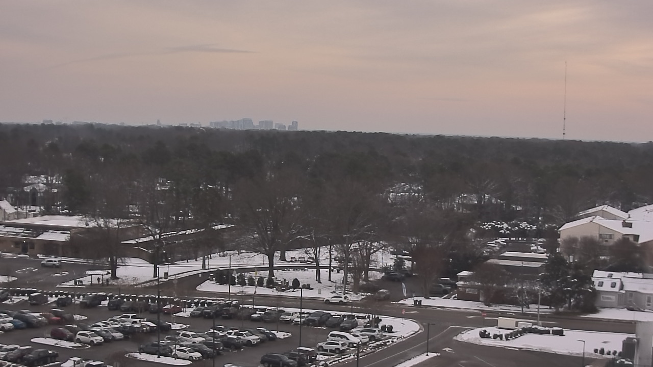 Thumbnail for current weather camera view from Chippenham Hospital in Richmond, Virginia