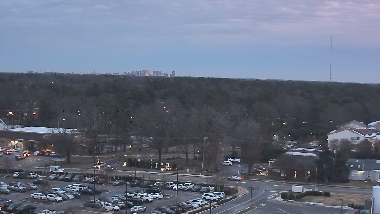 Thumbnail for current weather camera view from Chippenham Hospital in Richmond, Virginia