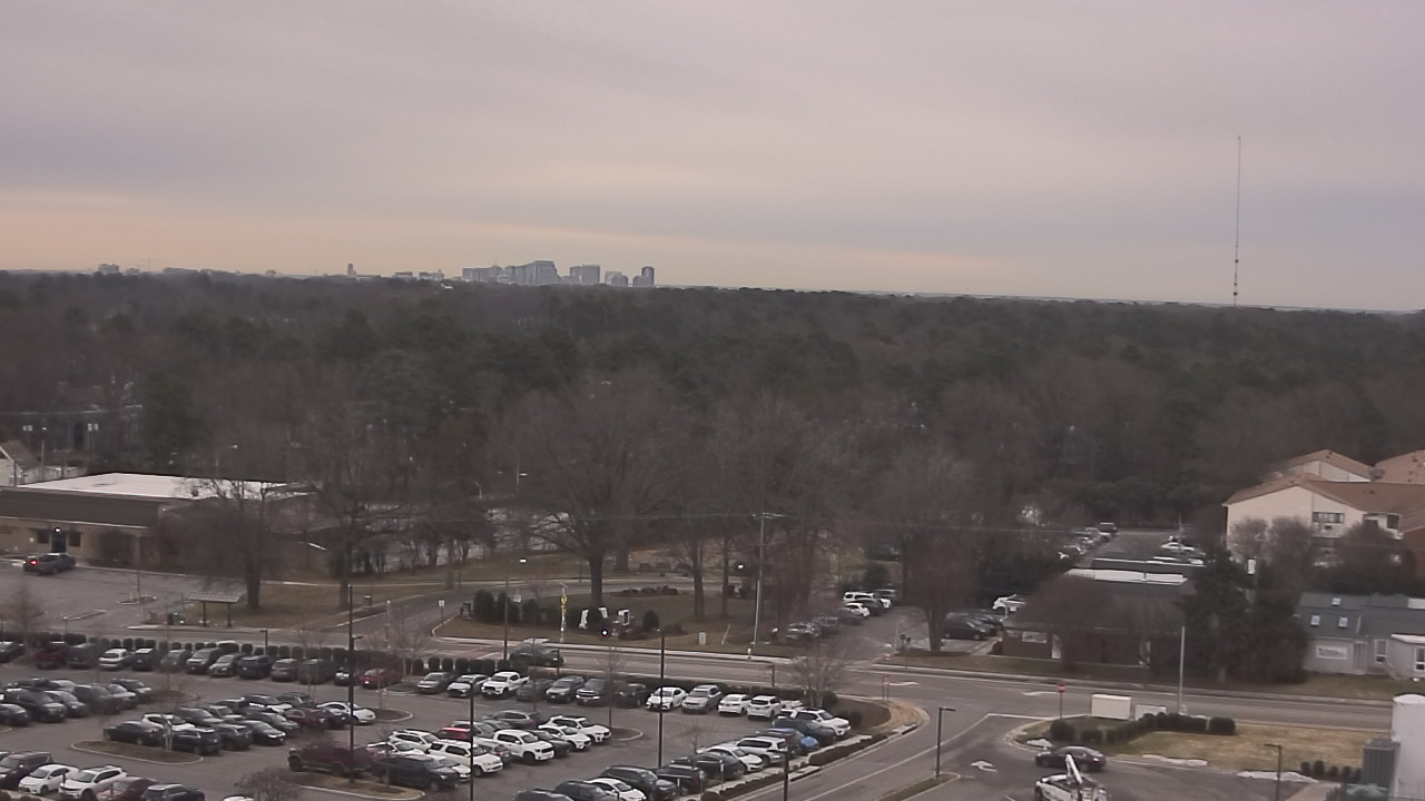 Thumbnail for current weather camera view from Chippenham Hospital in Richmond, Virginia