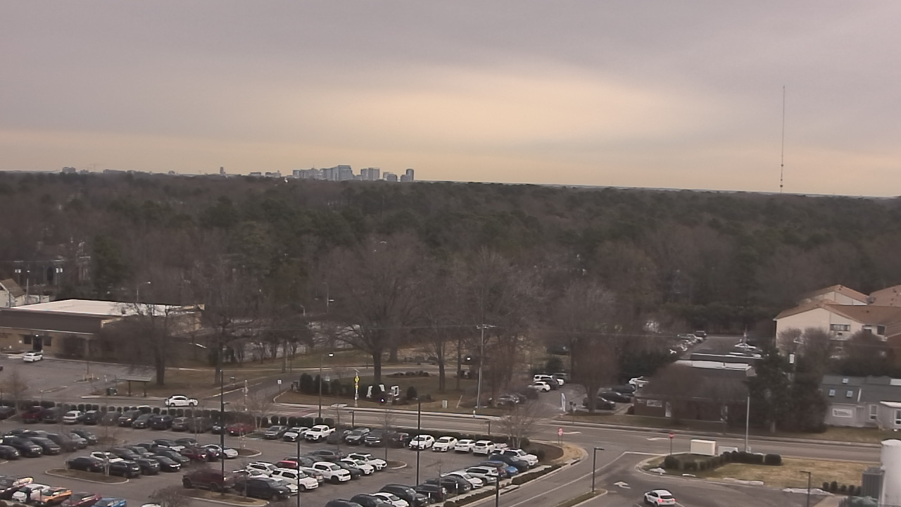 Thumbnail for current weather camera view from Chippenham Hospital in Richmond, Virginia