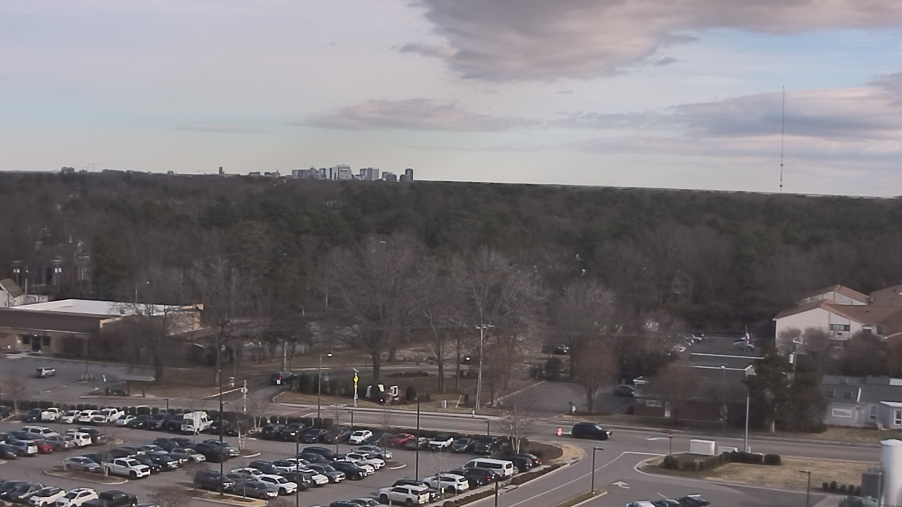 Thumbnail for current weather camera view from Chippenham Hospital in Richmond, Virginia
