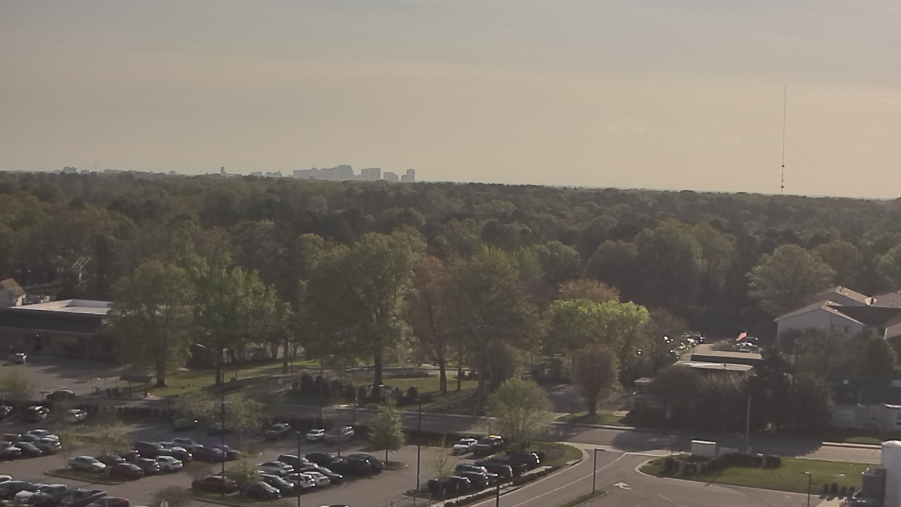 Thumbnail for current weather camera view from Chippenham Hospital in Richmond, Virginia