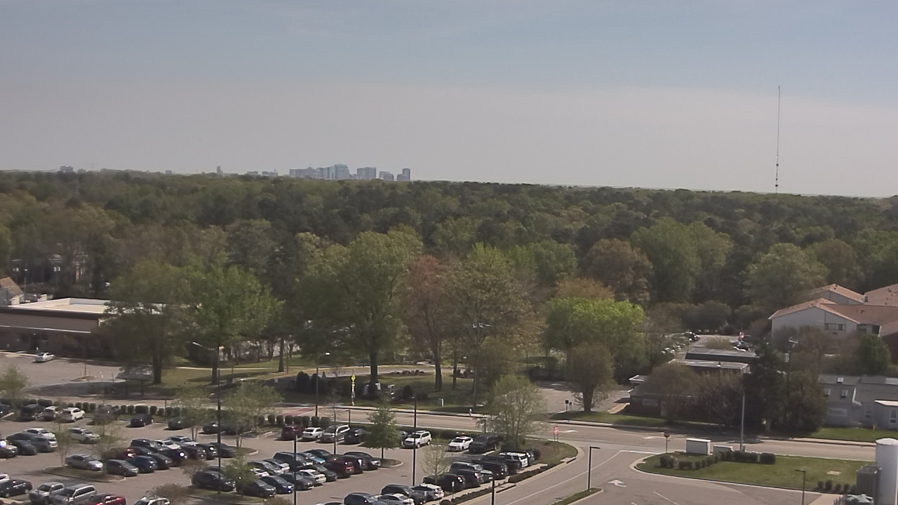 Thumbnail for current weather camera view from Chippenham Hospital in Richmond, Virginia