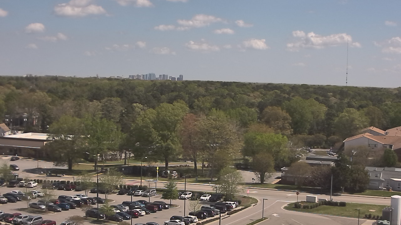 Thumbnail for current weather camera view from Chippenham Hospital in Richmond, Virginia