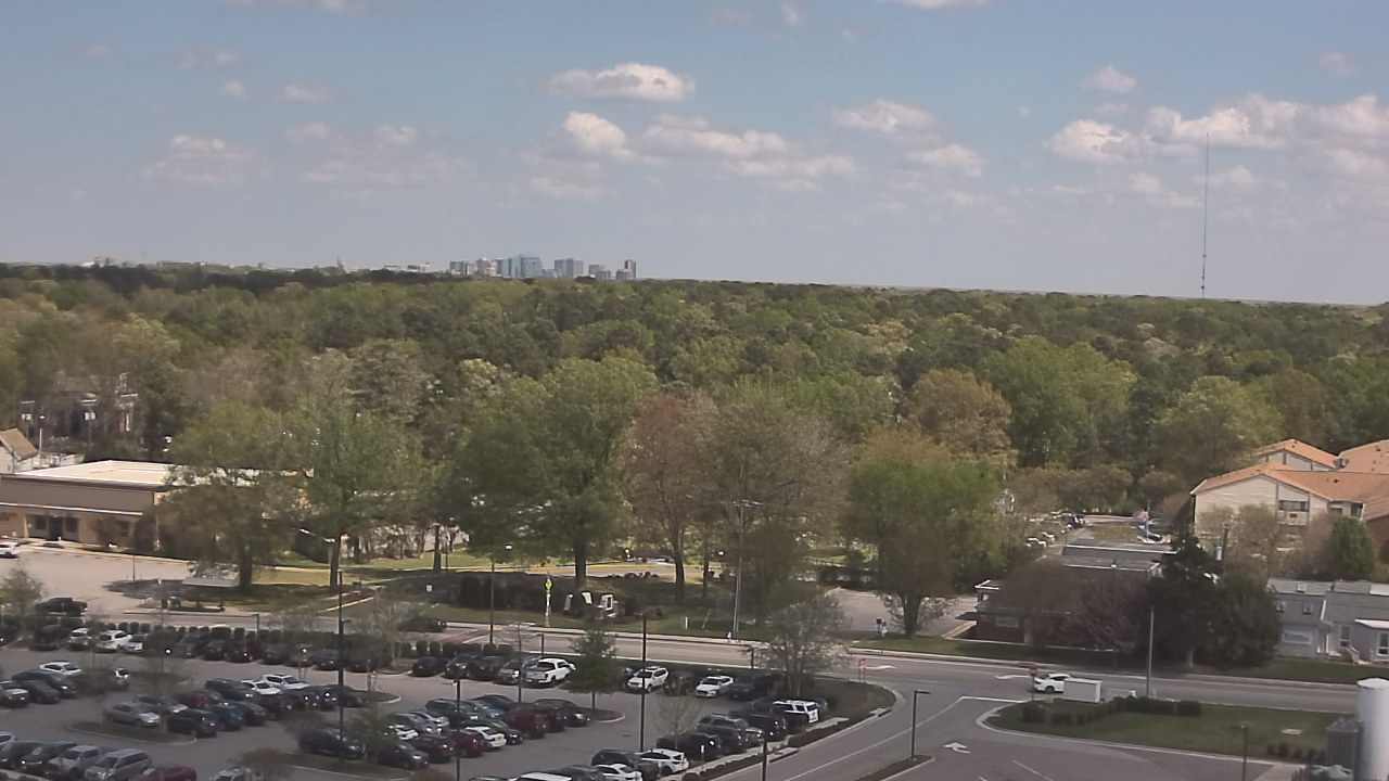 Thumbnail for current weather camera view from Chippenham Hospital in Richmond, Virginia