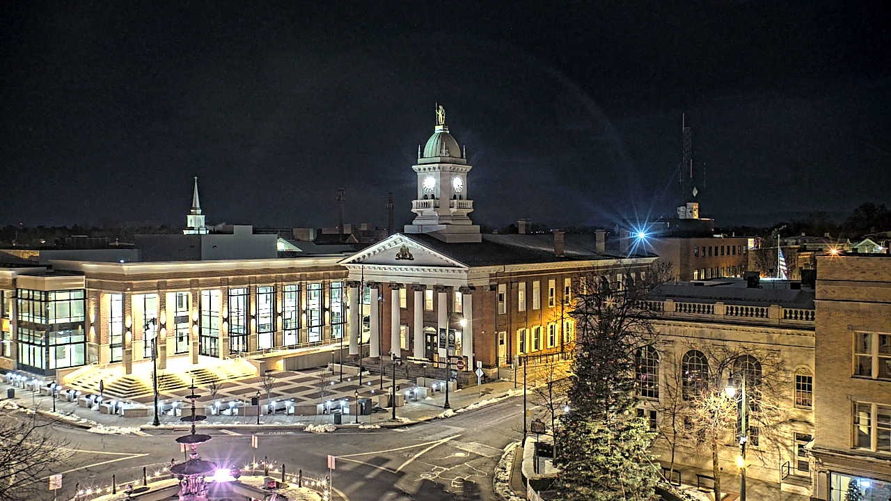 Thumbnail for current weather camera view from Franklin County 11-30 Visitors Center in Chambersburg, Pennsylvania