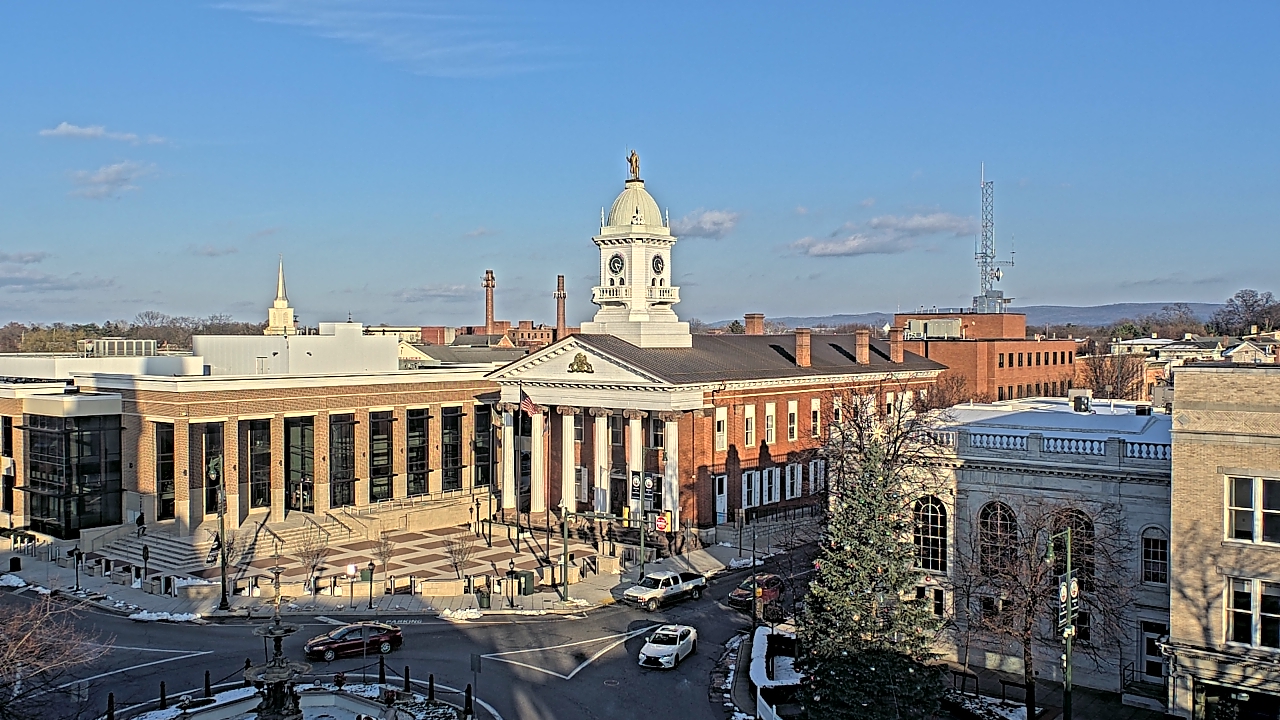 Thumbnail for current weather camera view from Franklin County 11-30 Visitors Center in Chambersburg, Pennsylvania