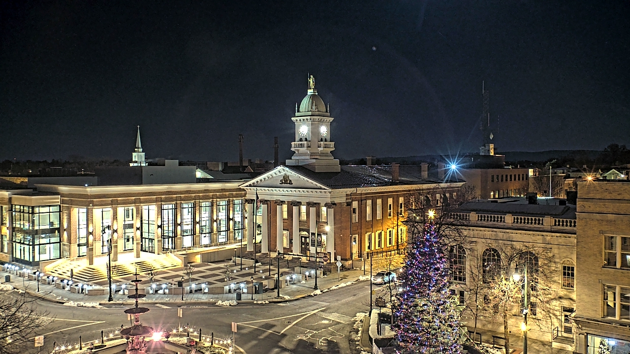 Thumbnail for current weather camera view from Franklin County 11-30 Visitors Center in Chambersburg, Pennsylvania