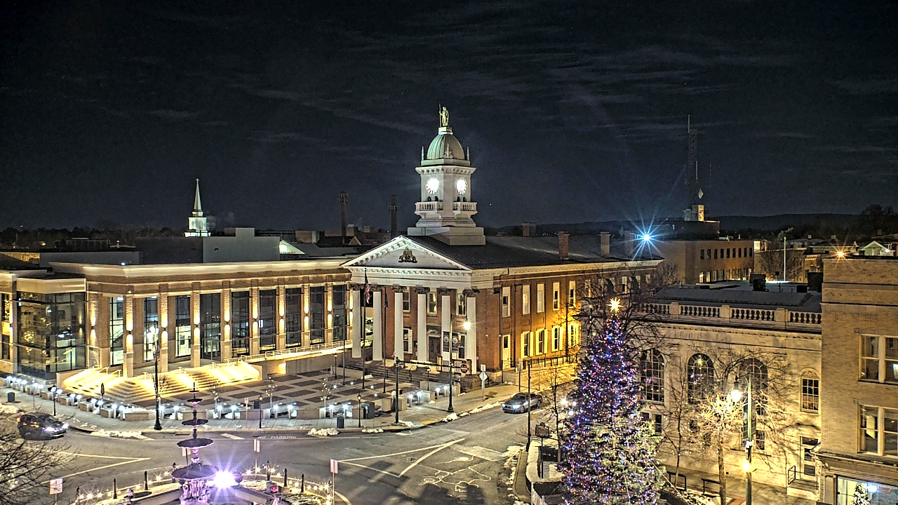 Thumbnail for current weather camera view from Franklin County 11-30 Visitors Center in Chambersburg, Pennsylvania
