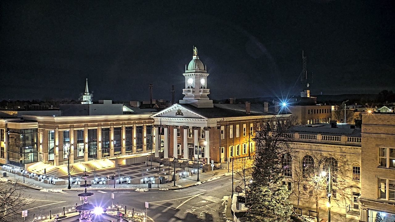 Thumbnail for current weather camera view from Franklin County 11-30 Visitors Center in Chambersburg, Pennsylvania