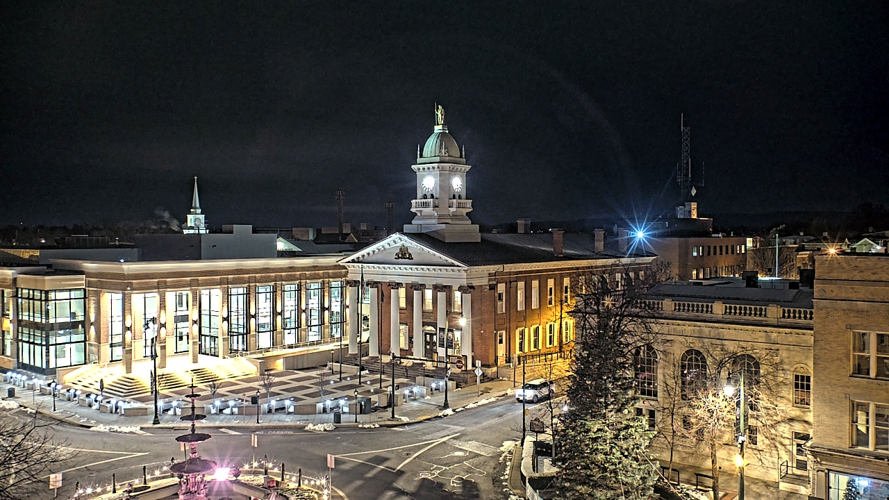 Thumbnail for current weather camera view from Franklin County 11-30 Visitors Center in Chambersburg, Pennsylvania