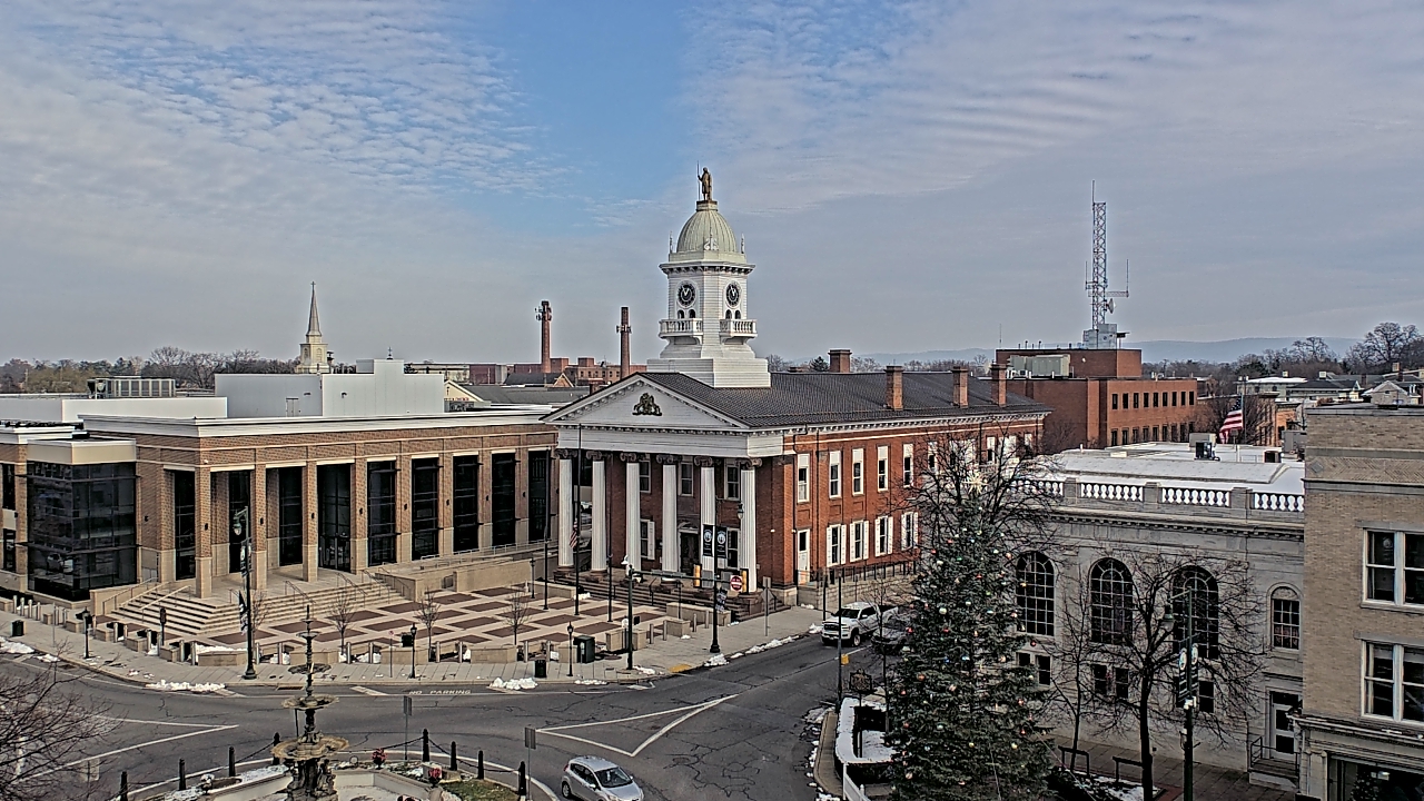 Thumbnail for current weather camera view from Franklin County 11-30 Visitors Center in Chambersburg, Pennsylvania