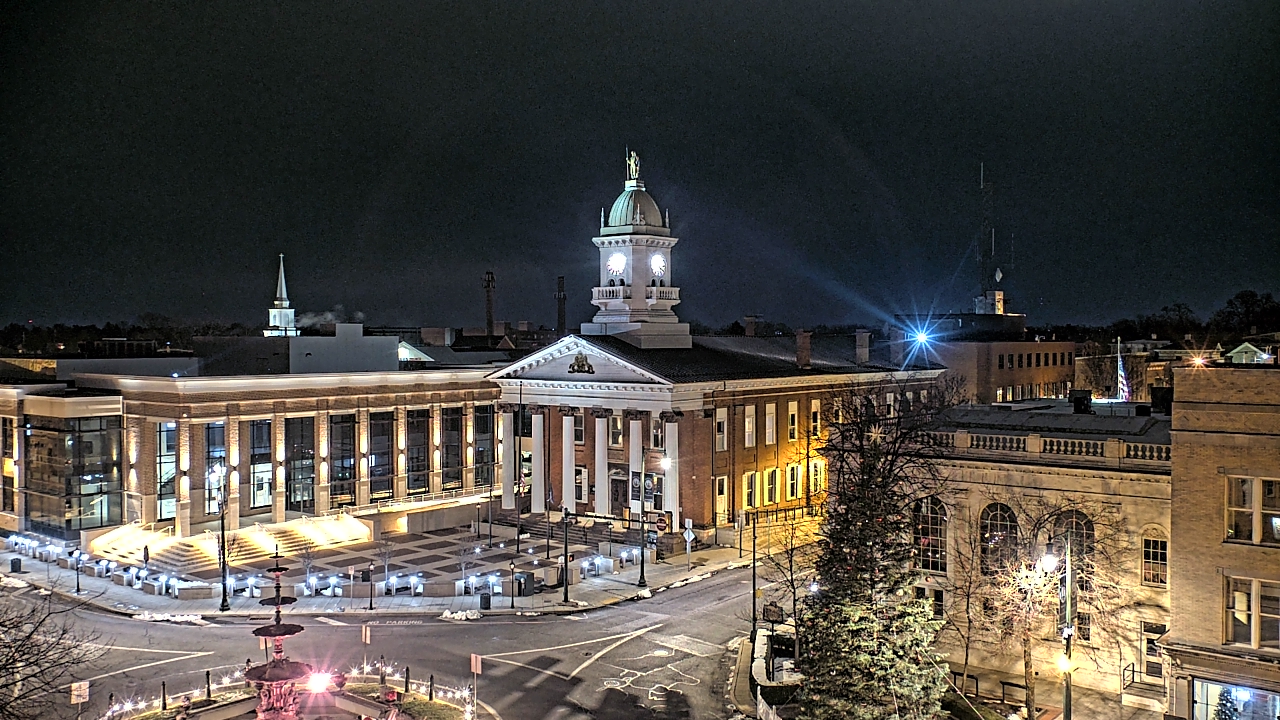 Thumbnail for current weather camera view from Franklin County 11-30 Visitors Center in Chambersburg, Pennsylvania