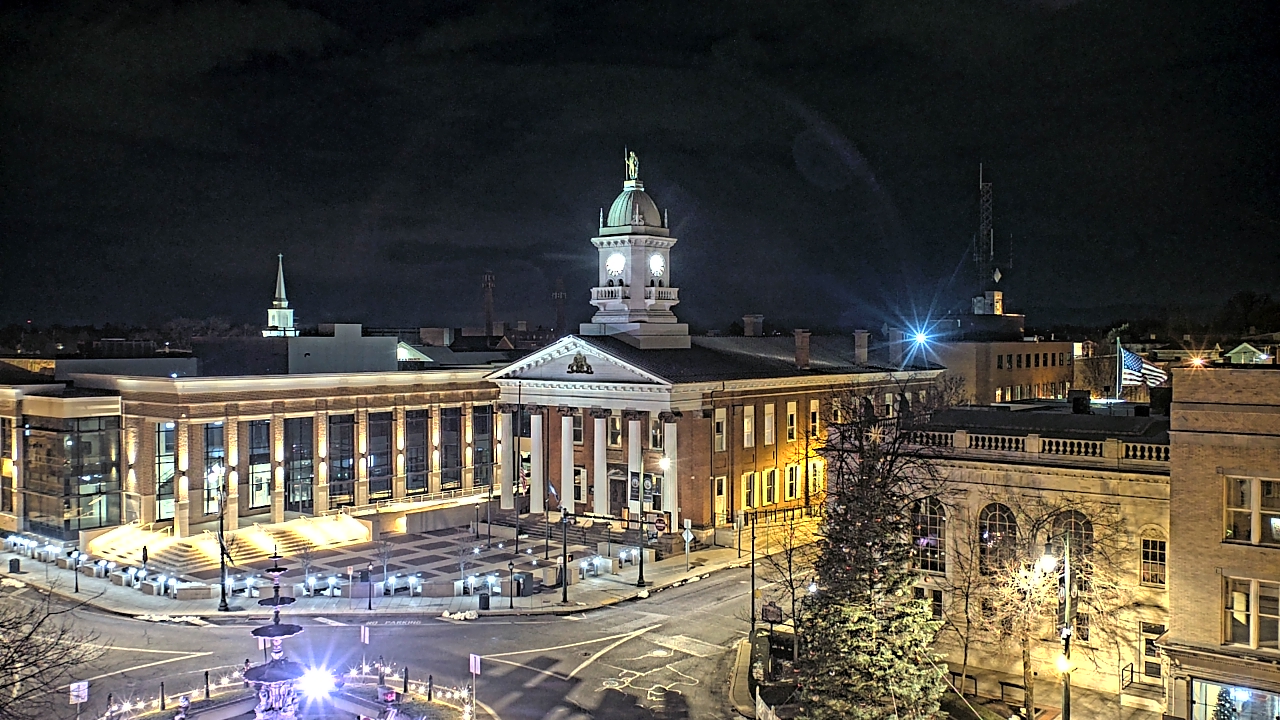 Thumbnail for current weather camera view from Franklin County 11-30 Visitors Center in Chambersburg, Pennsylvania