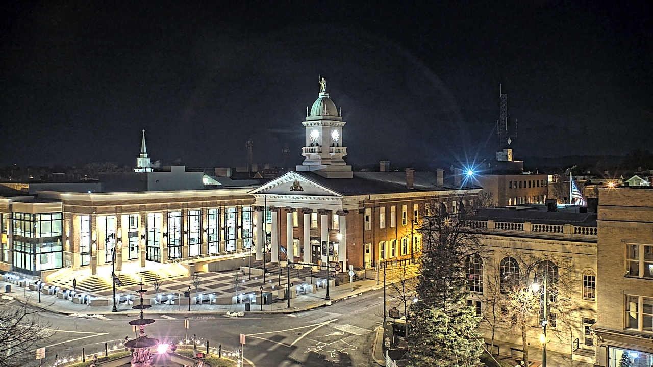 Thumbnail for current weather camera view from Franklin County 11-30 Visitors Center in Chambersburg, Pennsylvania