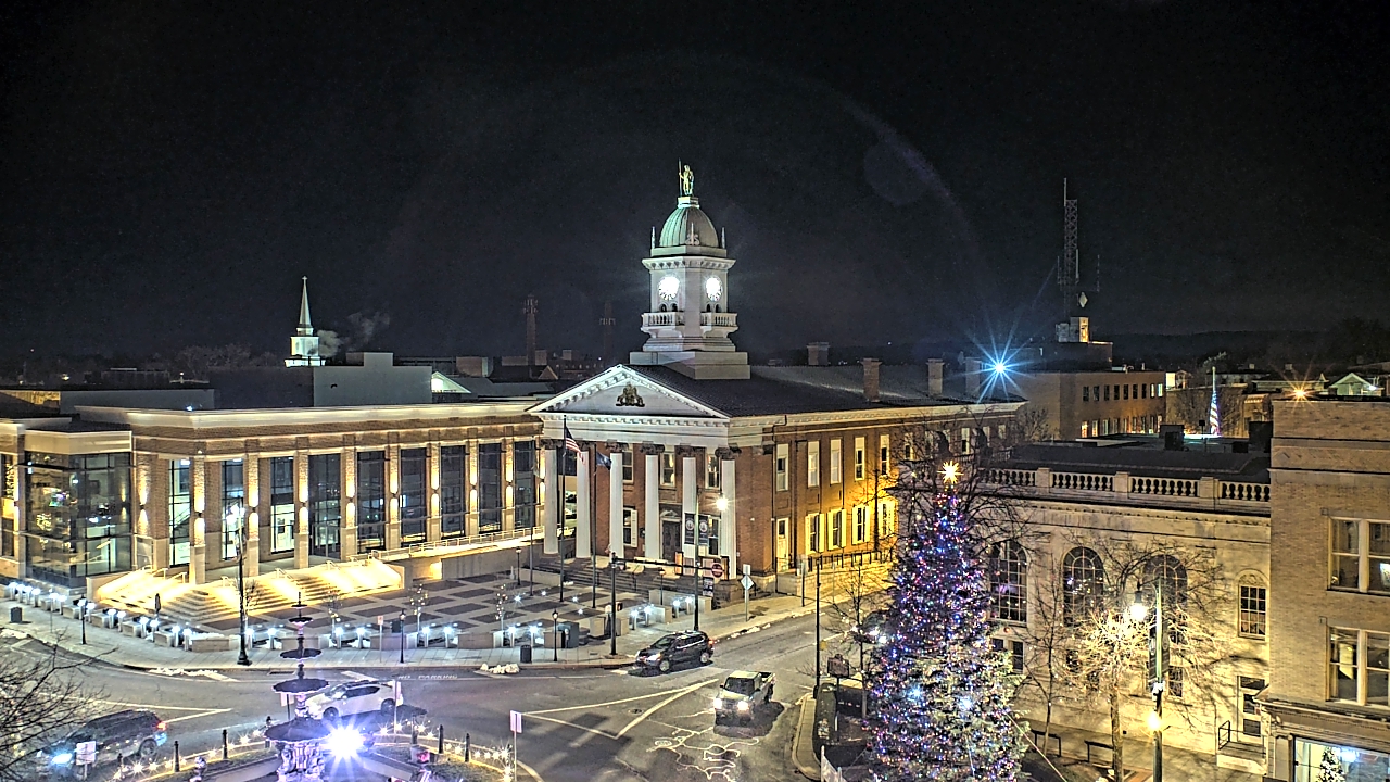 Thumbnail for current weather camera view from Franklin County 11-30 Visitors Center in Chambersburg, Pennsylvania