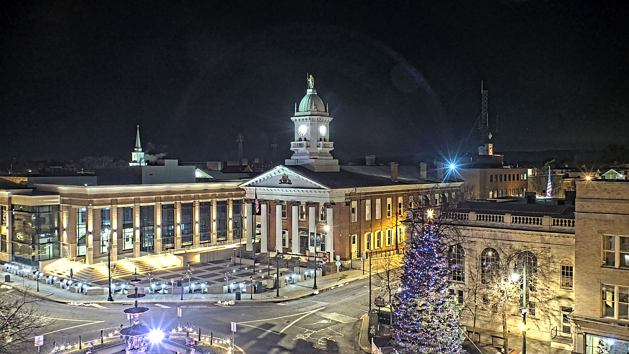 Thumbnail for current weather camera view from Franklin County 11-30 Visitors Center in Chambersburg, Pennsylvania