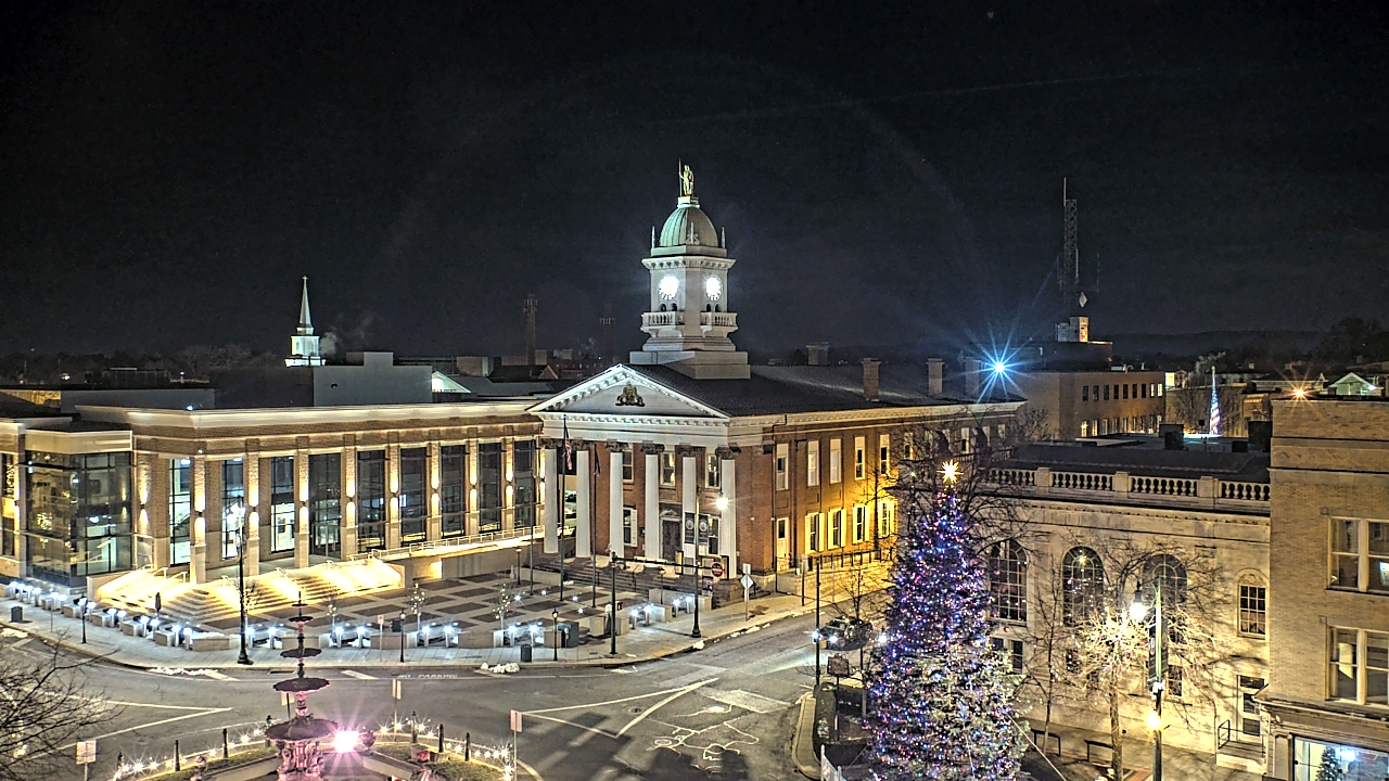Thumbnail for current weather camera view from Franklin County 11-30 Visitors Center in Chambersburg, Pennsylvania