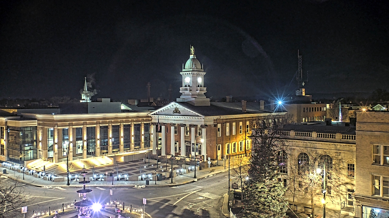 Thumbnail for current weather camera view from Franklin County 11-30 Visitors Center in Chambersburg, Pennsylvania