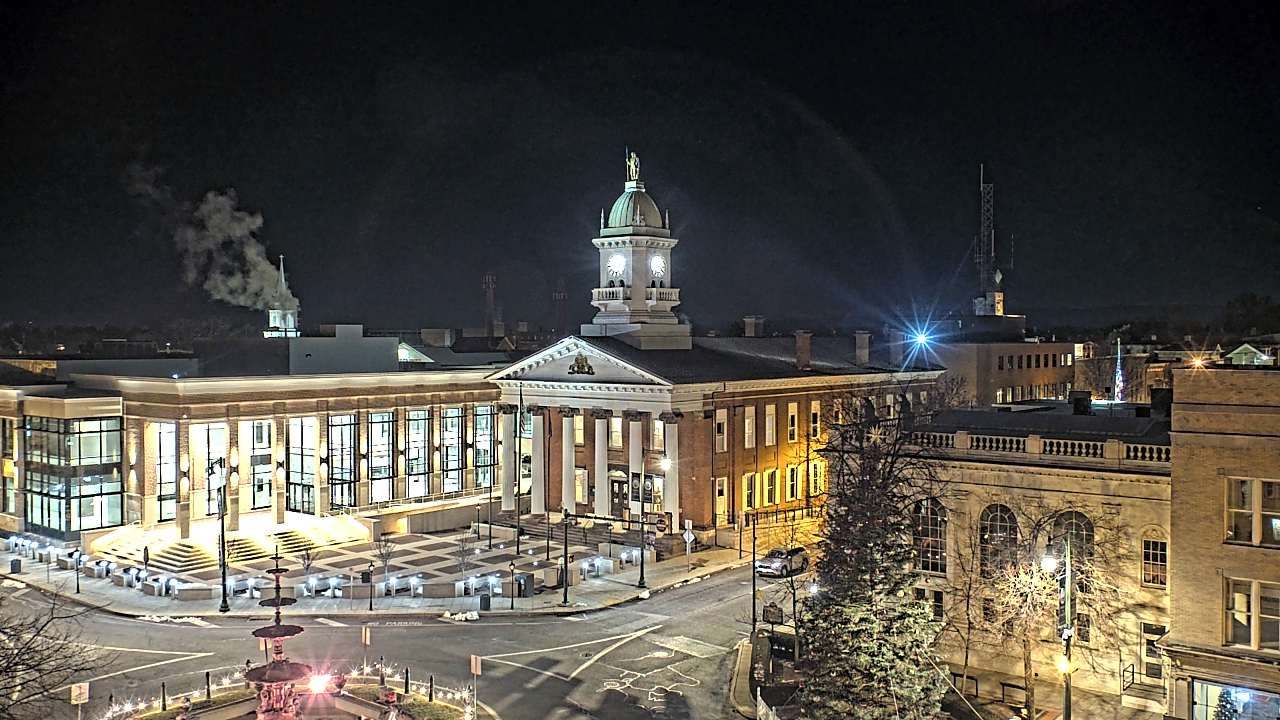 Thumbnail for current weather camera view from Franklin County 11-30 Visitors Center in Chambersburg, Pennsylvania