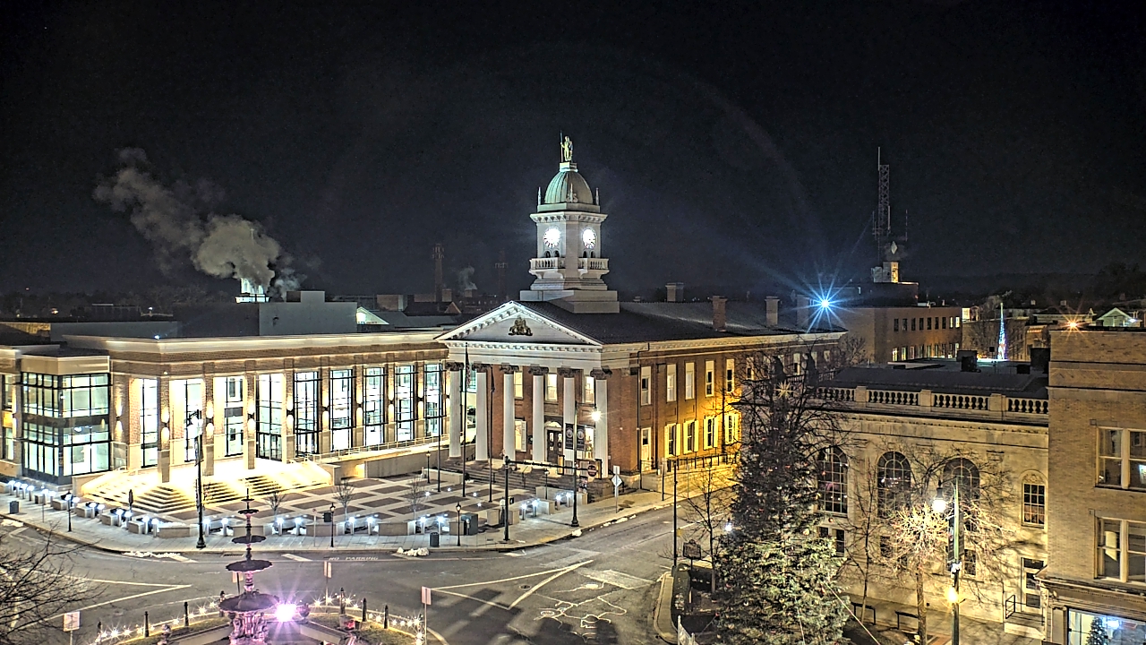 Thumbnail for current weather camera view from Franklin County 11-30 Visitors Center in Chambersburg, Pennsylvania