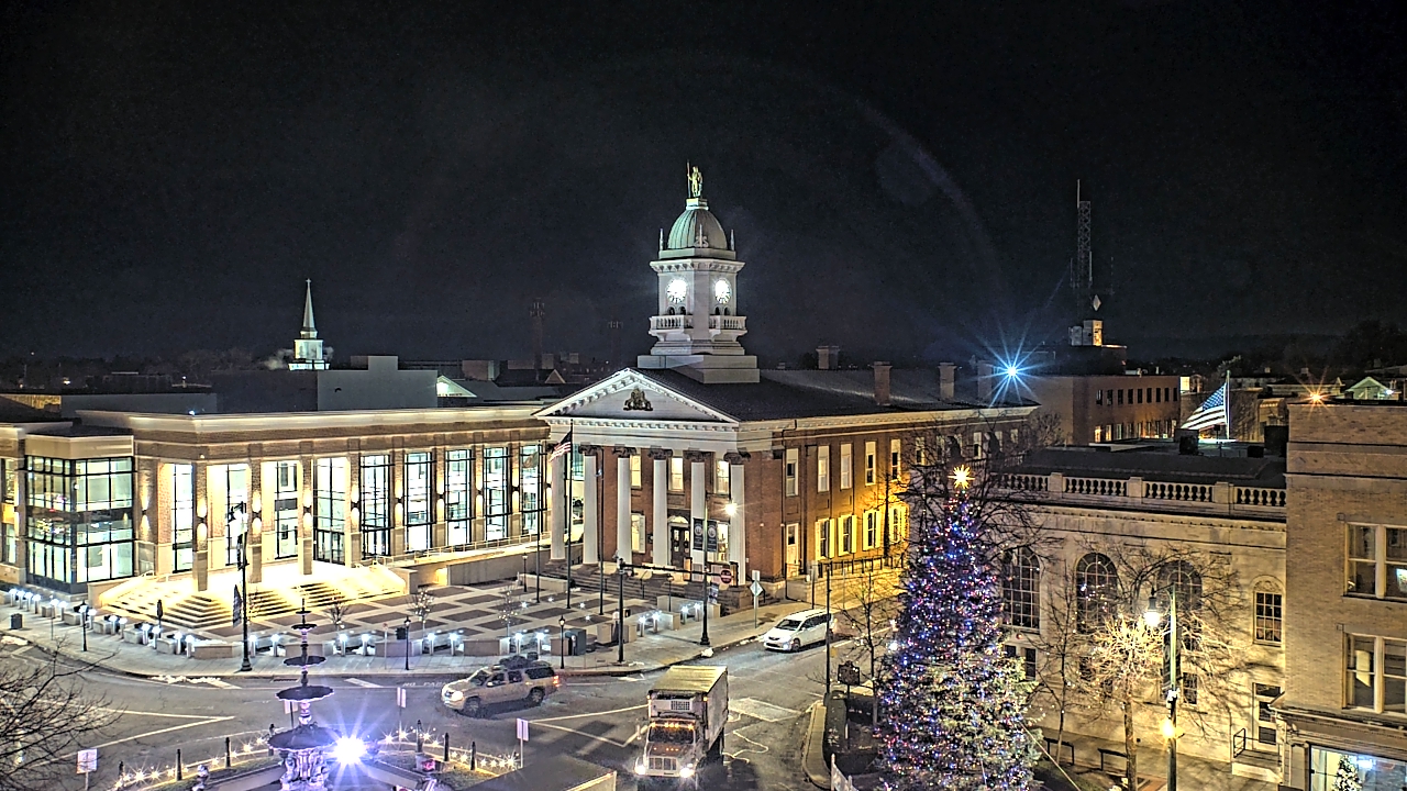 Thumbnail for current weather camera view from Franklin County 11-30 Visitors Center in Chambersburg, Pennsylvania