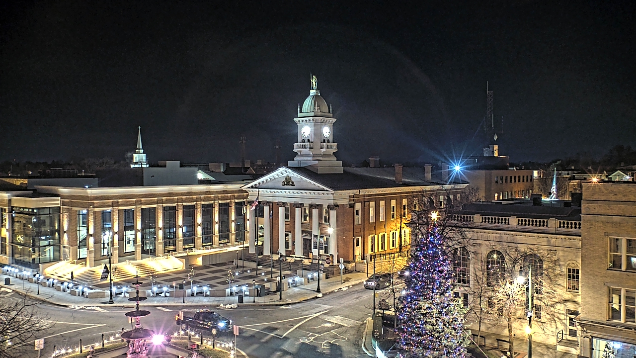 Thumbnail for current weather camera view from Franklin County 11-30 Visitors Center in Chambersburg, Pennsylvania