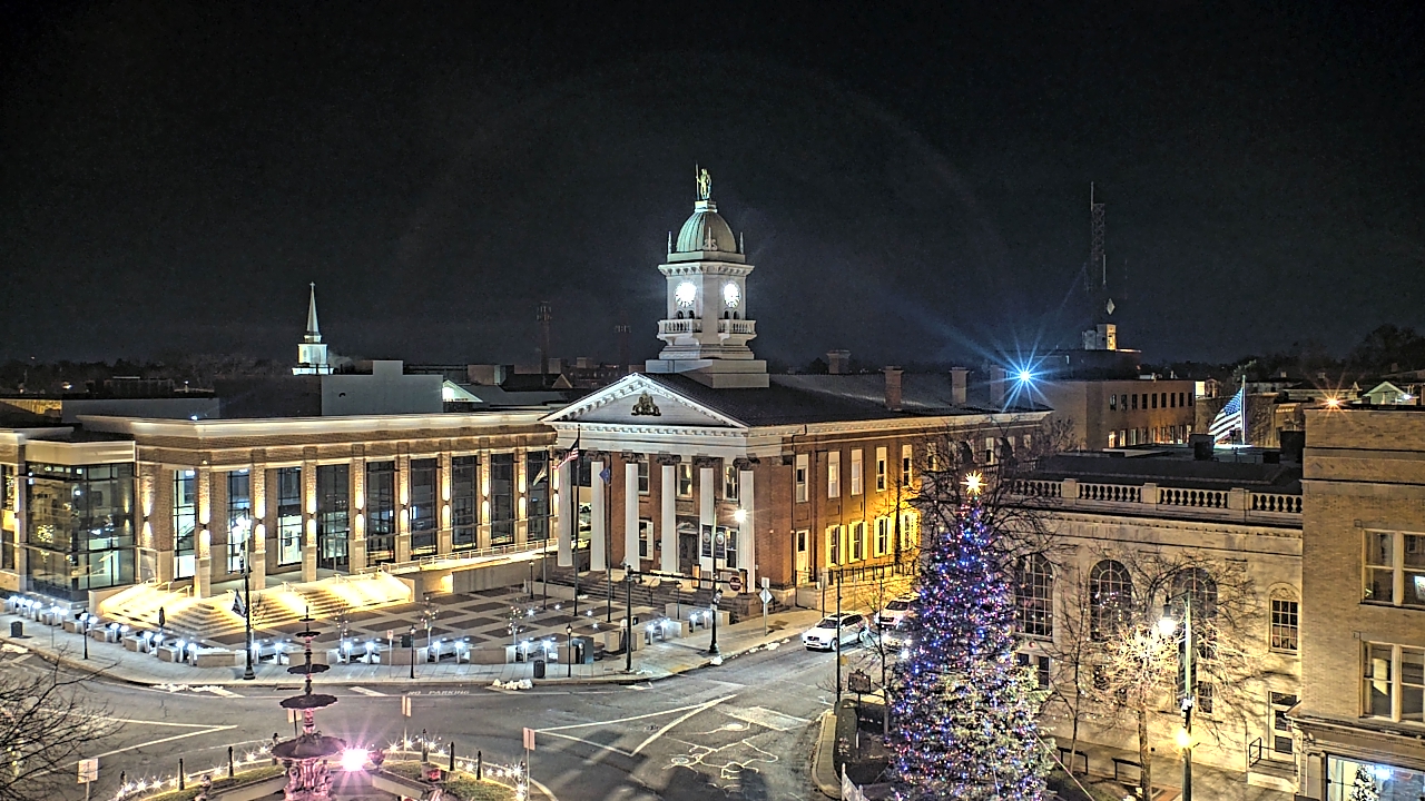 Thumbnail for current weather camera view from Franklin County 11-30 Visitors Center in Chambersburg, Pennsylvania