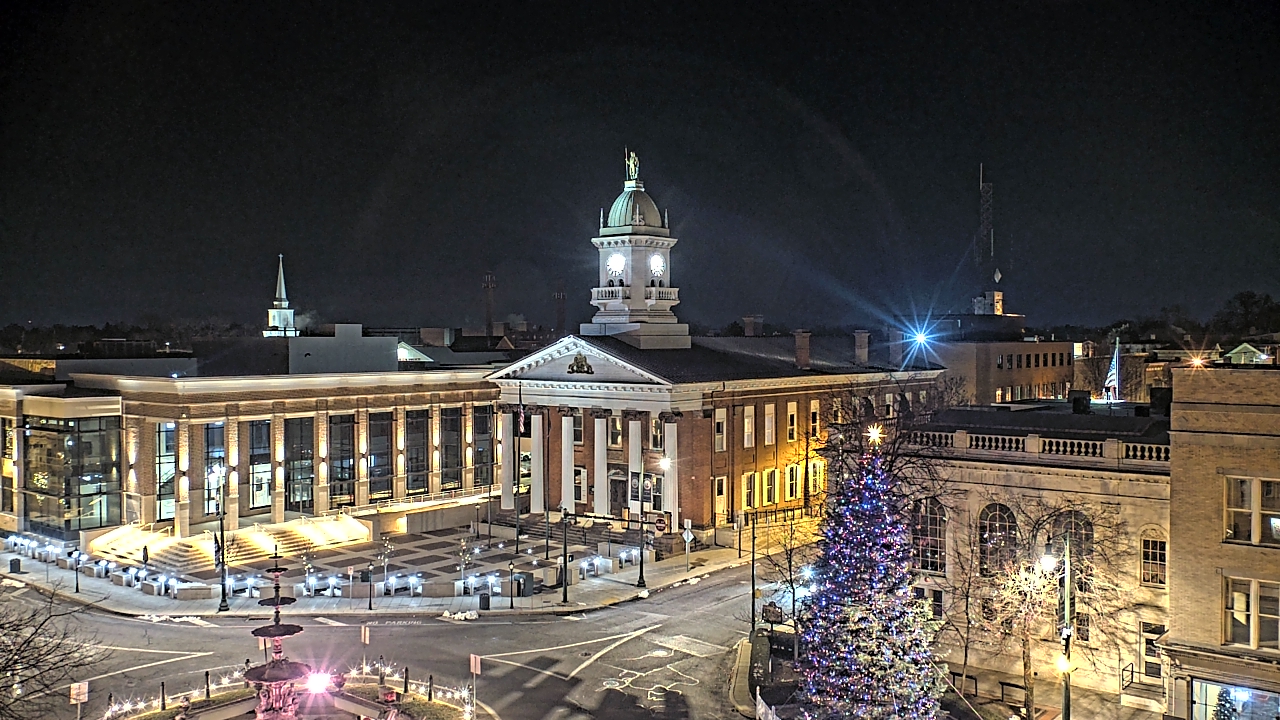 Thumbnail for current weather camera view from Franklin County 11-30 Visitors Center in Chambersburg, Pennsylvania