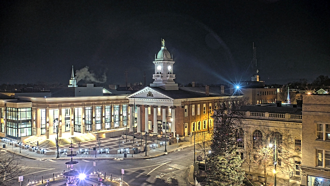 Thumbnail for current weather camera view from Franklin County 11-30 Visitors Center in Chambersburg, Pennsylvania