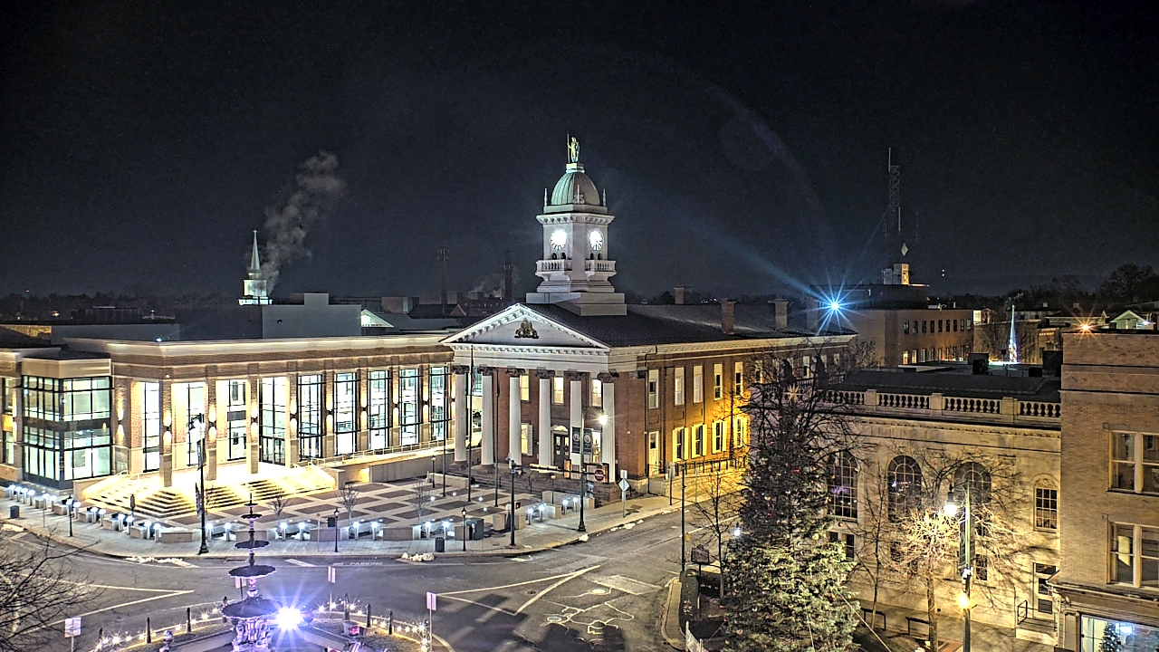 Thumbnail for current weather camera view from Franklin County 11-30 Visitors Center in Chambersburg, Pennsylvania