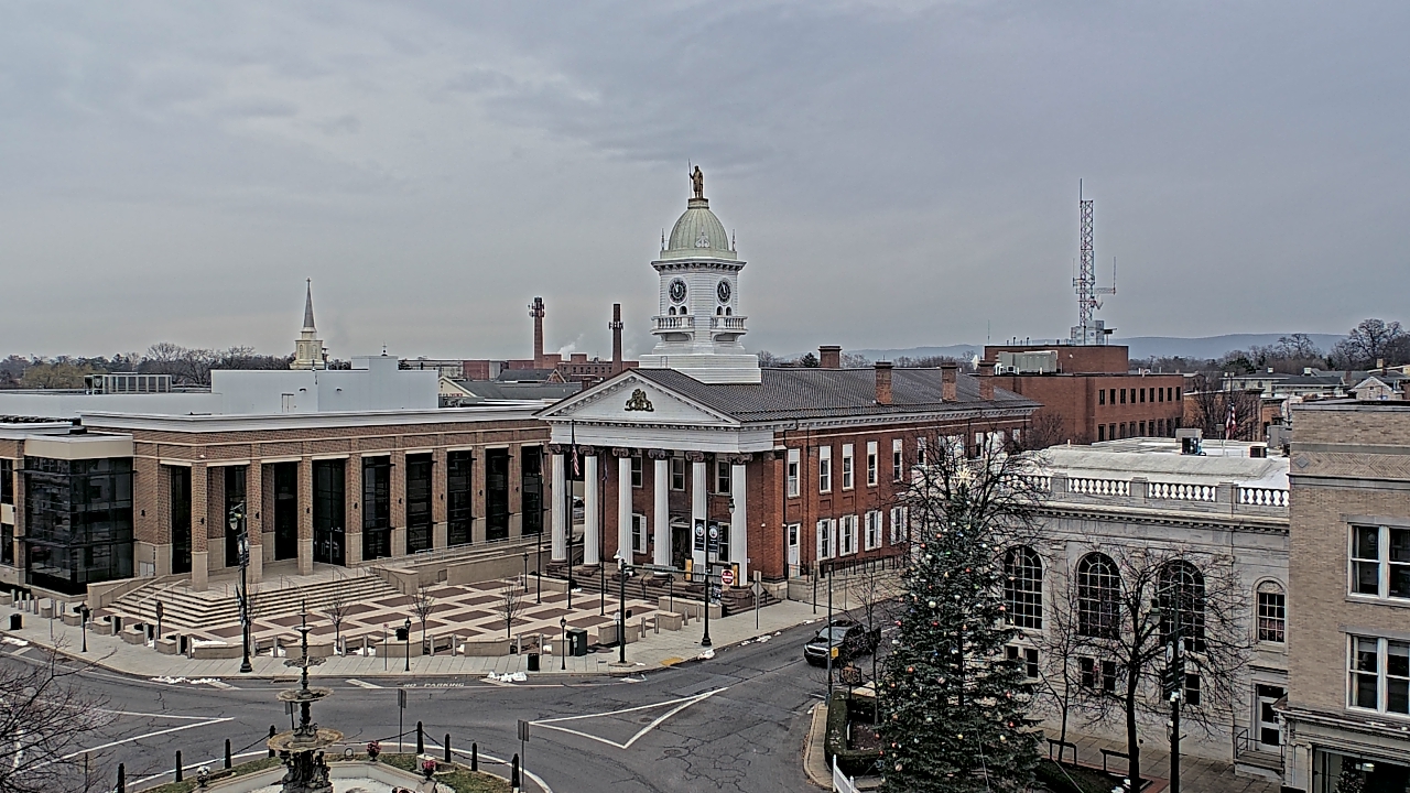 Thumbnail for current weather camera view from Franklin County 11-30 Visitors Center in Chambersburg, Pennsylvania