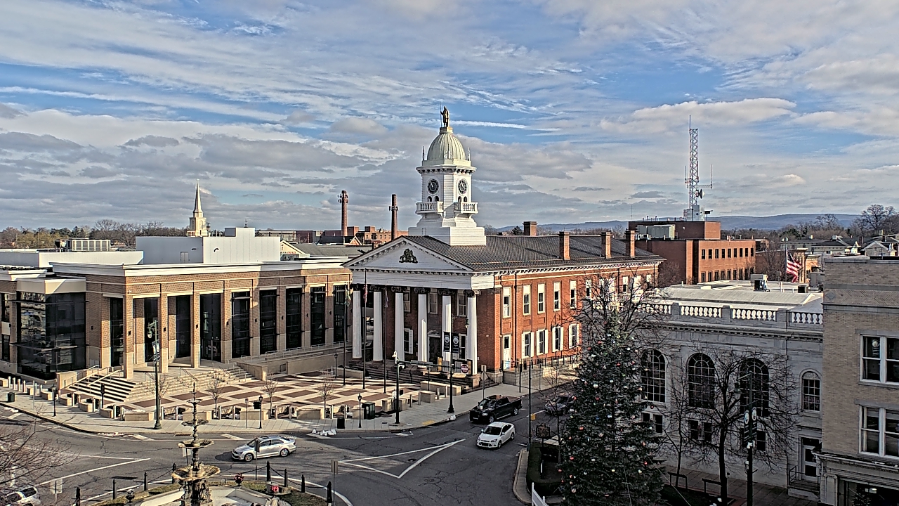 Thumbnail for current weather camera view from Franklin County 11-30 Visitors Center in Chambersburg, Pennsylvania