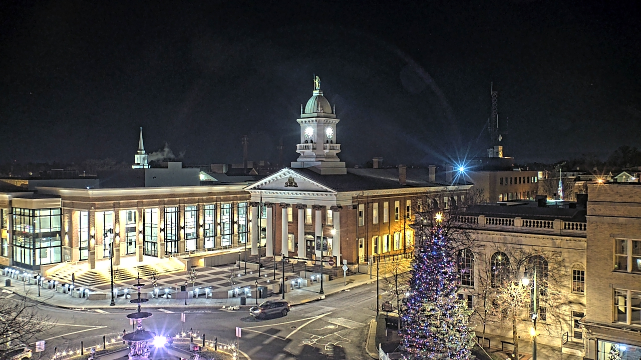 Thumbnail for current weather camera view from Franklin County 11-30 Visitors Center in Chambersburg, Pennsylvania