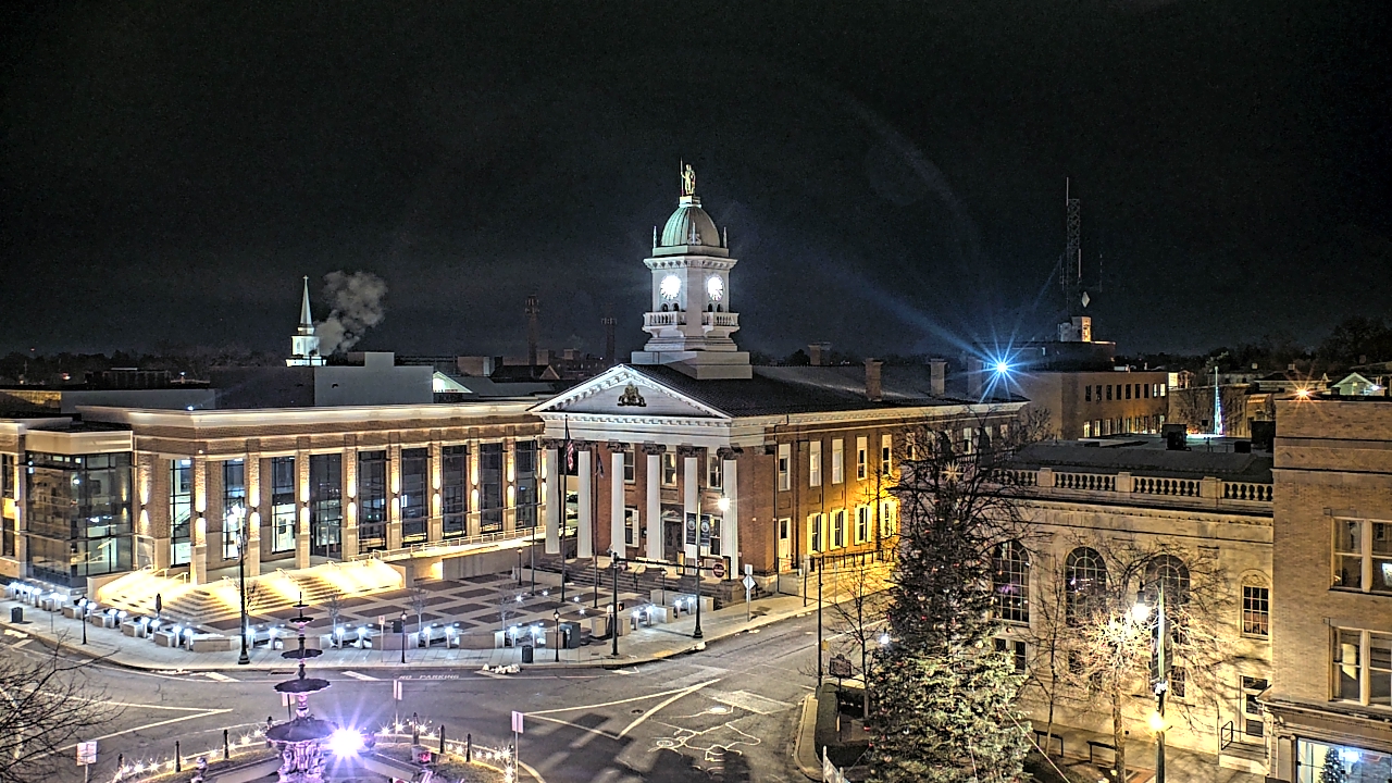 Thumbnail for current weather camera view from Franklin County 11-30 Visitors Center in Chambersburg, Pennsylvania