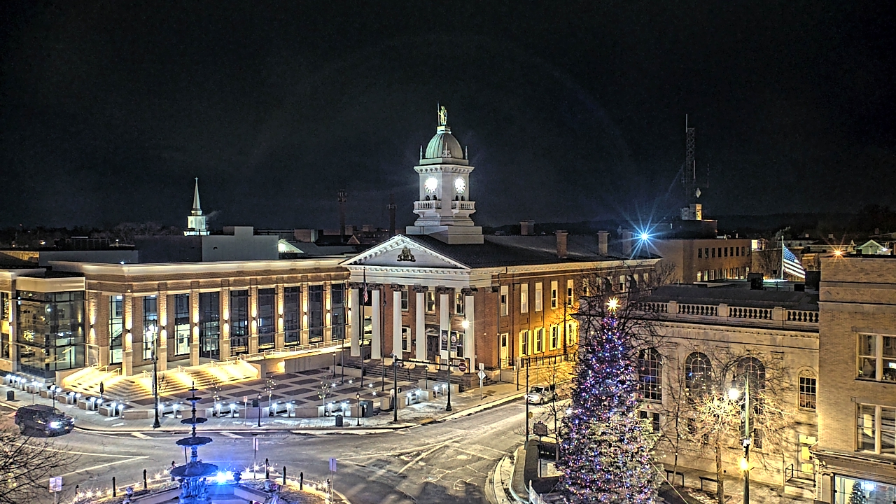Thumbnail for current weather camera view from Franklin County 11-30 Visitors Center in Chambersburg, Pennsylvania