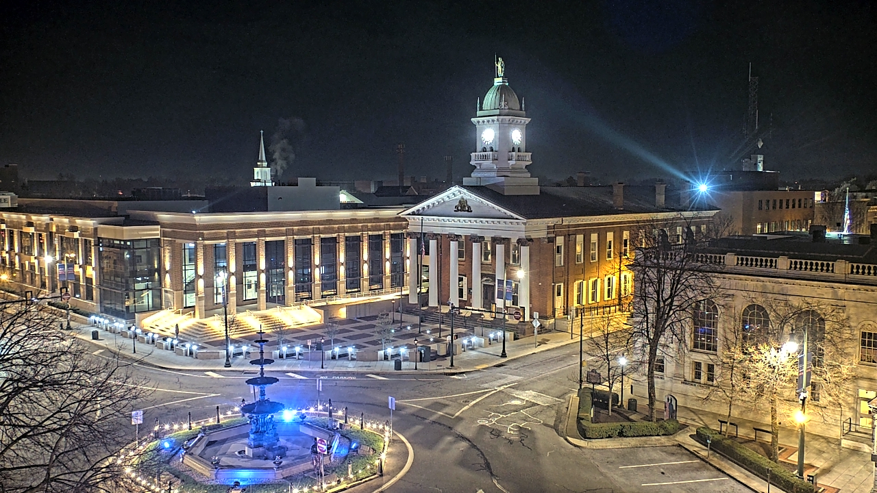 Thumbnail for current weather camera view from Franklin County 11-30 Visitors Center in Chambersburg, Pennsylvania