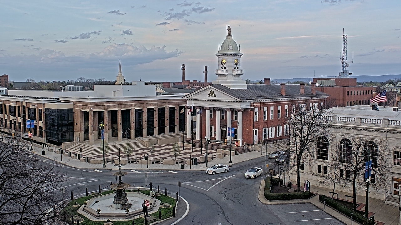 Thumbnail for current weather camera view from Franklin County 11-30 Visitors Center in Chambersburg, Pennsylvania