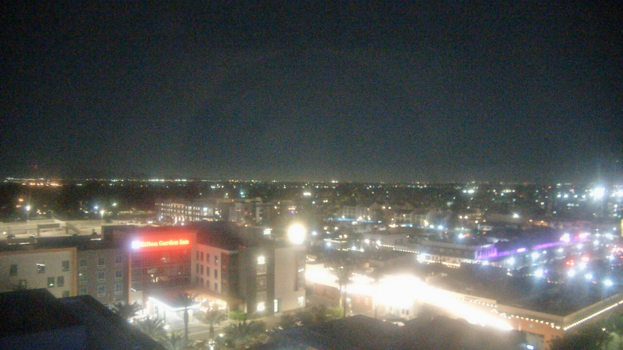 Thumbnail for current weather camera view from Chandler Courthouse Plaza in Chandler, Arizona