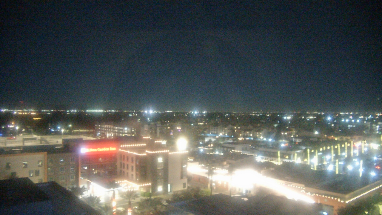 Thumbnail for current weather camera view from Chandler Courthouse Plaza in Chandler, Arizona
