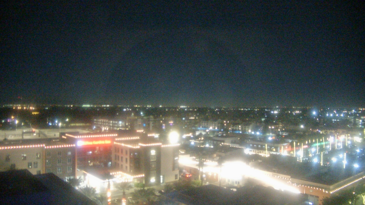 Thumbnail for current weather camera view from Chandler Courthouse Plaza in Chandler, Arizona