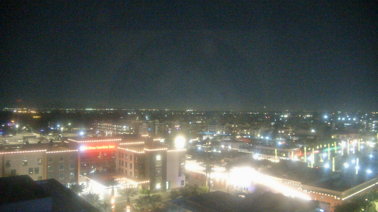 Thumbnail for current weather camera view from Chandler Courthouse Plaza in Chandler, Arizona