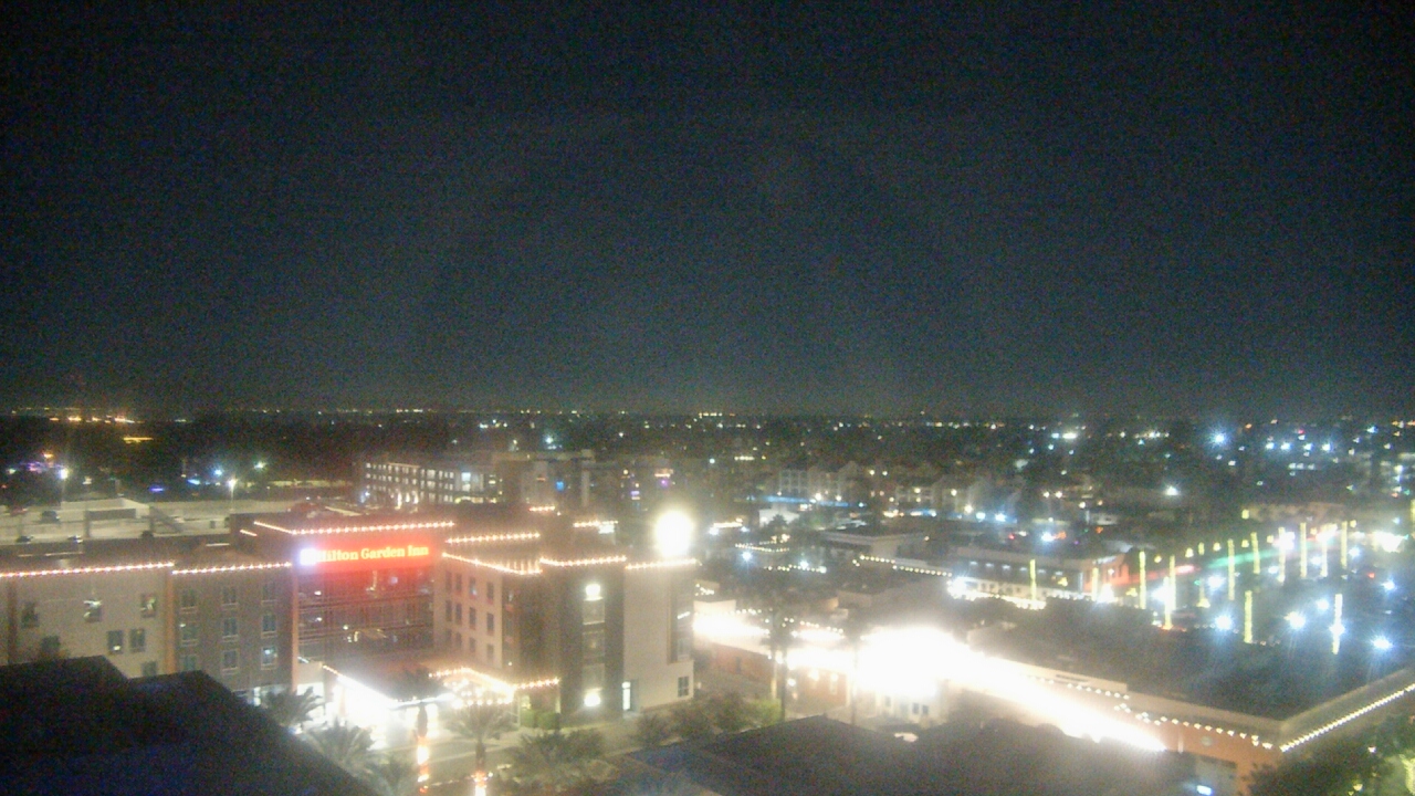 Thumbnail for current weather camera view from Chandler Courthouse Plaza in Chandler, Arizona