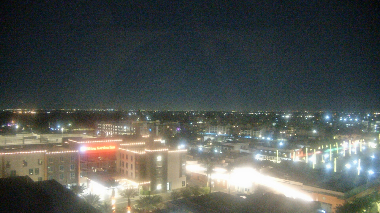 Thumbnail for current weather camera view from Chandler Courthouse Plaza in Chandler, Arizona