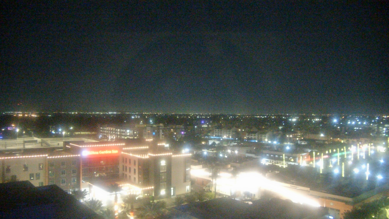 Thumbnail for current weather camera view from Chandler Courthouse Plaza in Chandler, Arizona