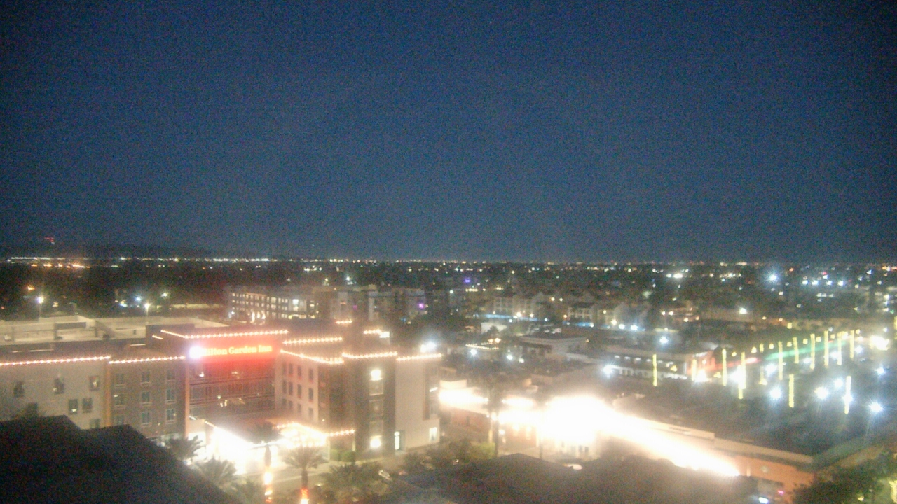 Thumbnail for current weather camera view from Chandler Courthouse Plaza in Chandler, Arizona