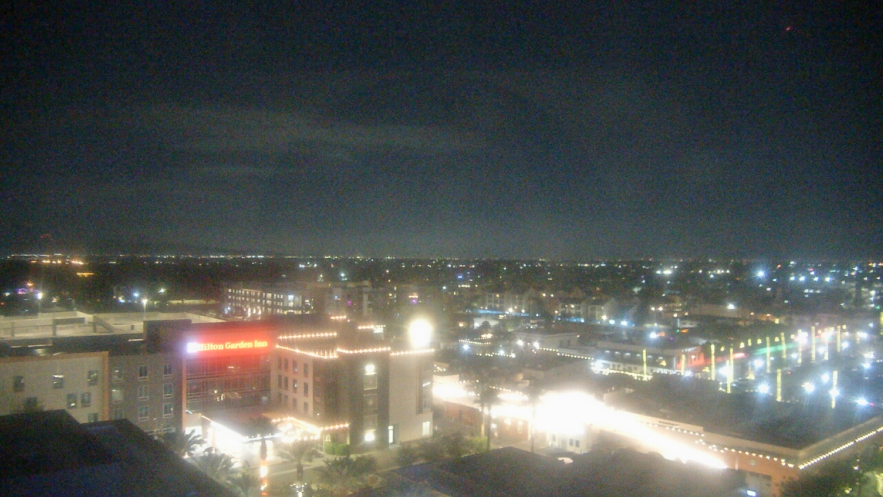 Thumbnail for current weather camera view from Chandler Courthouse Plaza in Chandler, Arizona
