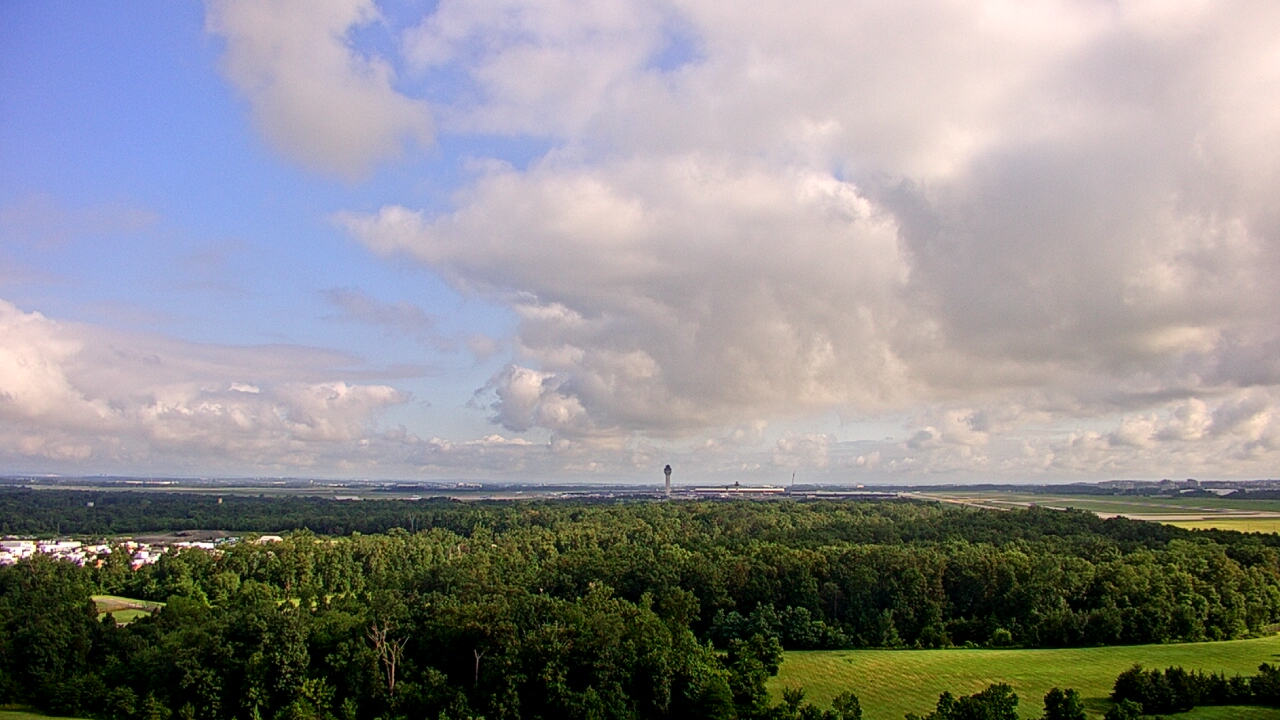 Thumbnail for current weather camera view from Steven F. Udvar-Hazy Center in Chantilly, Virginia